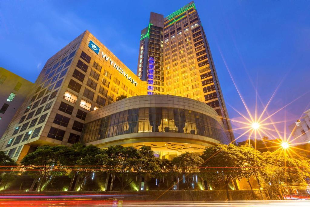 Super 8 By Wyndham Humble Houston Fallcreek Extérieur photo