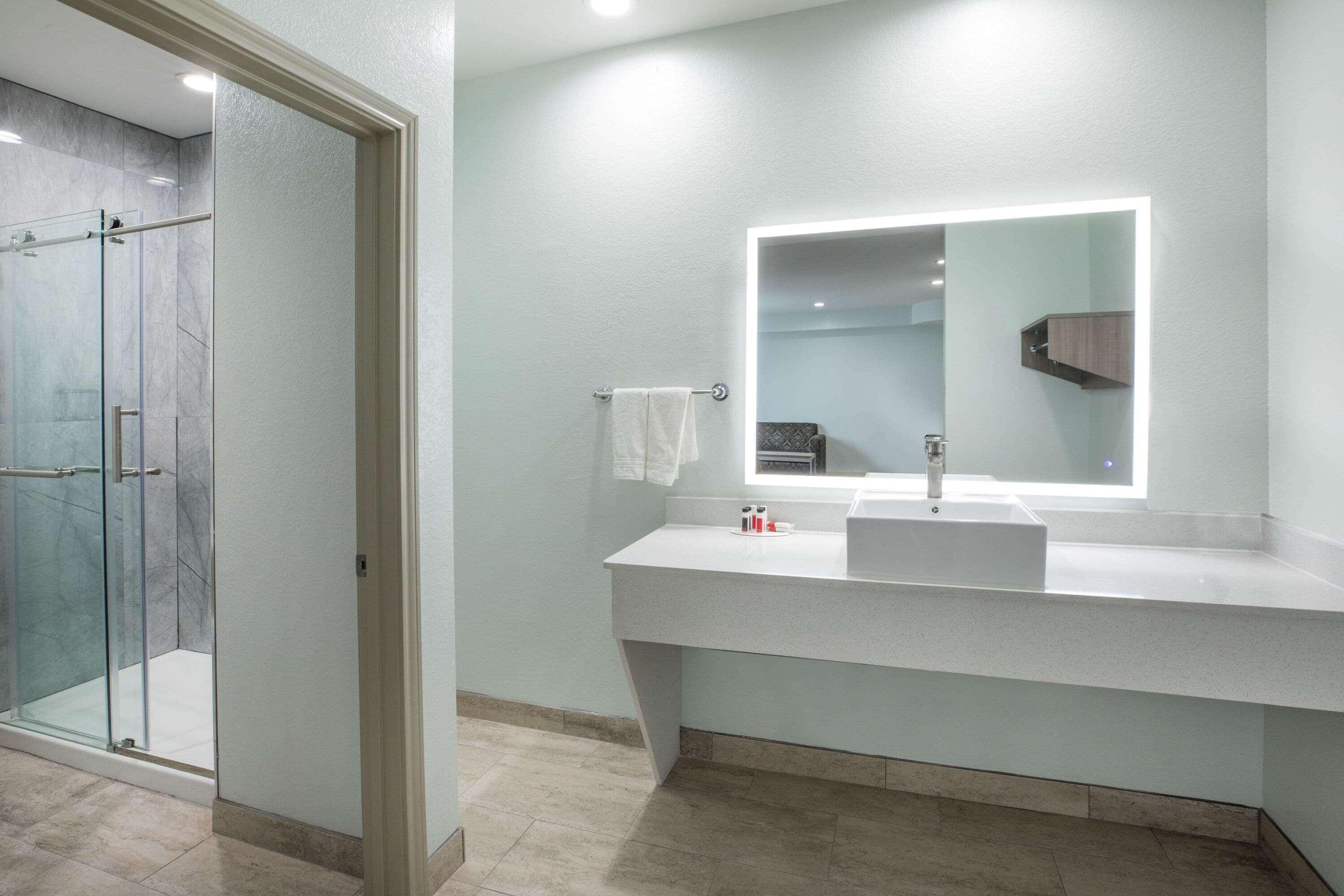 Super 8 By Wyndham Humble Houston Fallcreek Extérieur photo