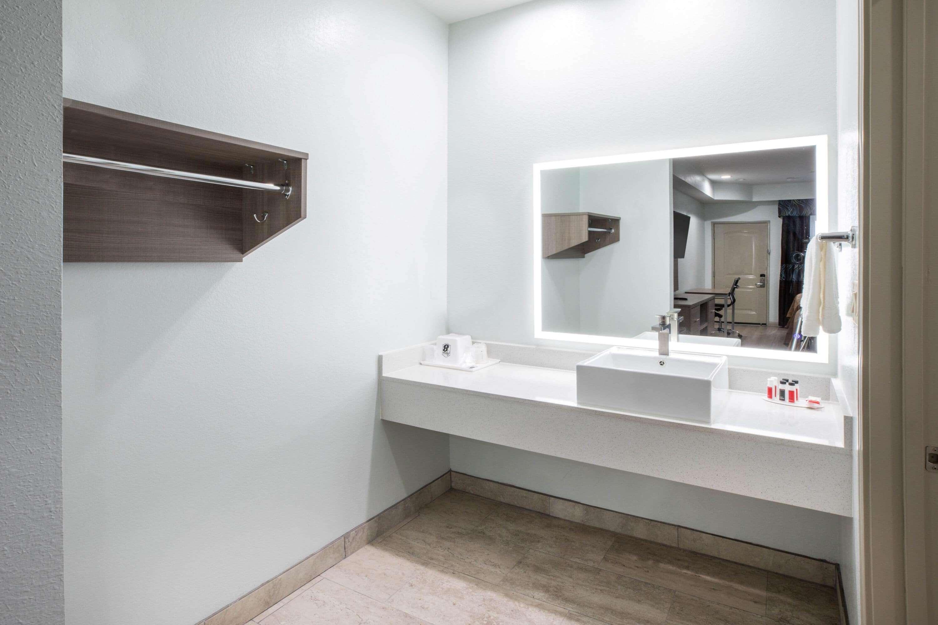 Super 8 By Wyndham Humble Houston Fallcreek Extérieur photo