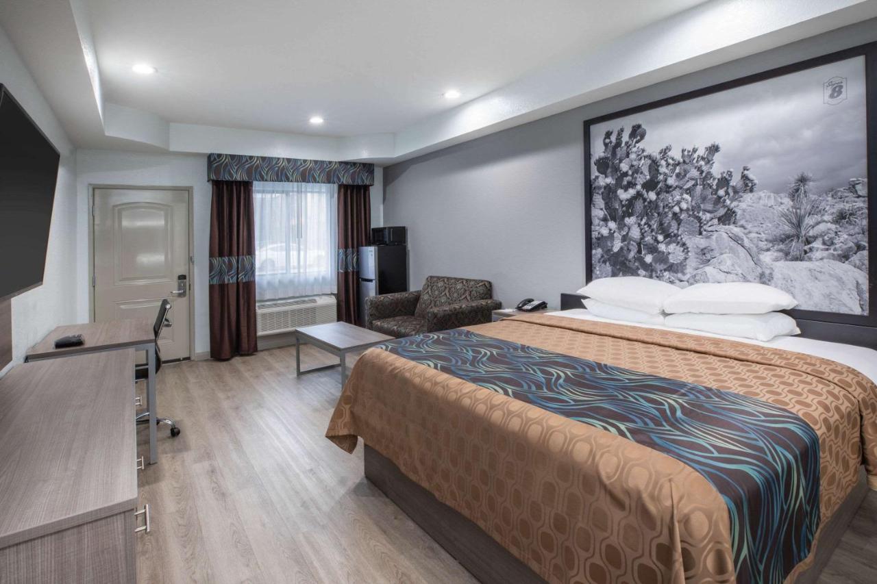 Super 8 By Wyndham Humble Houston Fallcreek Extérieur photo